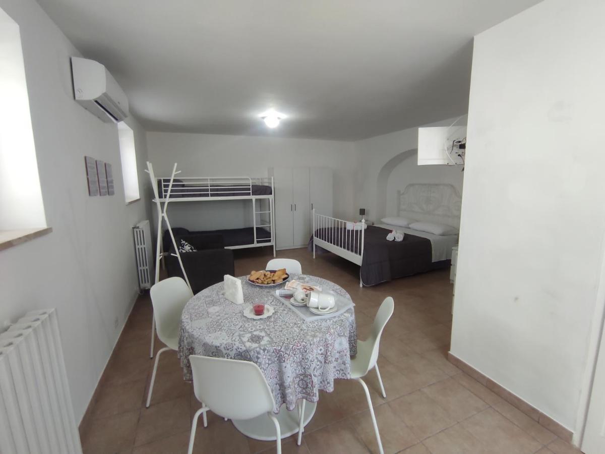La Torlia - Bed & Breakfast Mottola Bagian luar foto