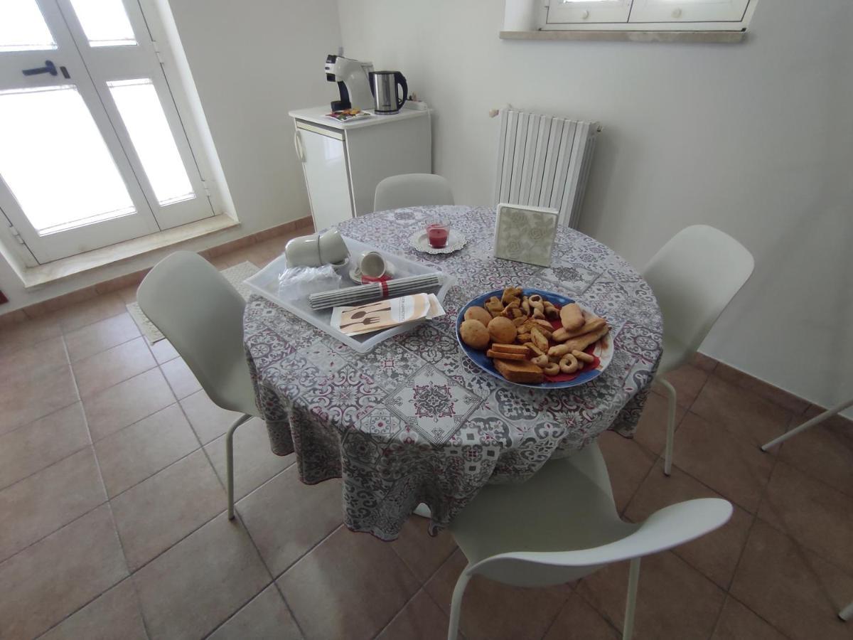 La Torlia - Bed & Breakfast Mottola Bagian luar foto